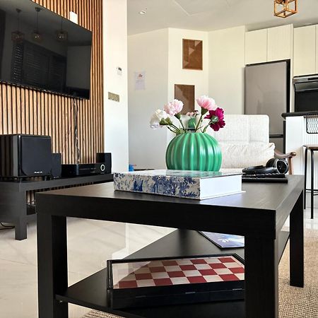 Marina View Residence Luxurious Studio Retreat With Stunning Ocean Views 1 Double Bedroom, 1 Convertible Couch Tanger Zewnętrze zdjęcie