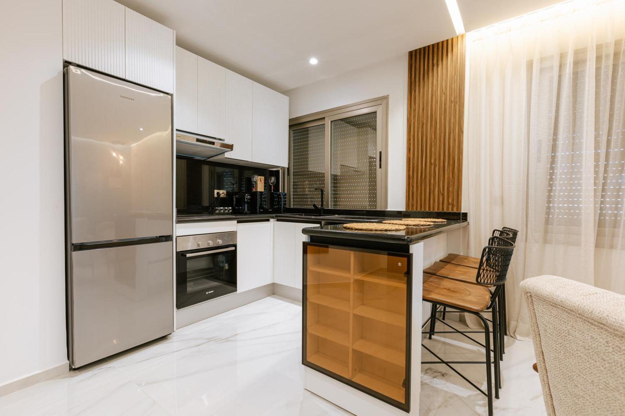 Marina View Residence Luxurious Studio Retreat With Stunning Ocean Views 1 Double Bedroom, 1 Convertible Couch Tanger Zewnętrze zdjęcie